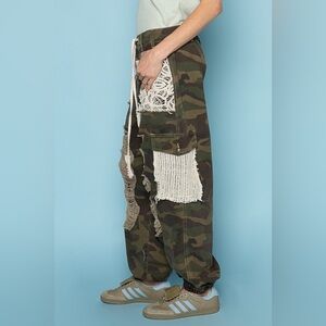 POL “Nomad Luxe Joggers” | Camo